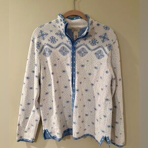 Vintage L.L. Bean Women's White and Blue Snowflake Zip-Up Sweater